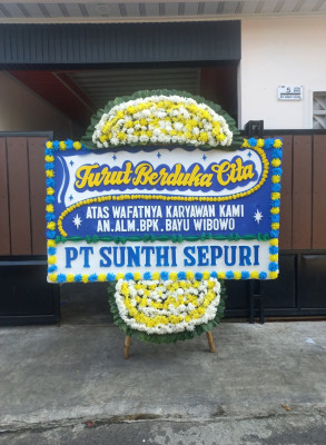 Papan Bunga Duka di Gading